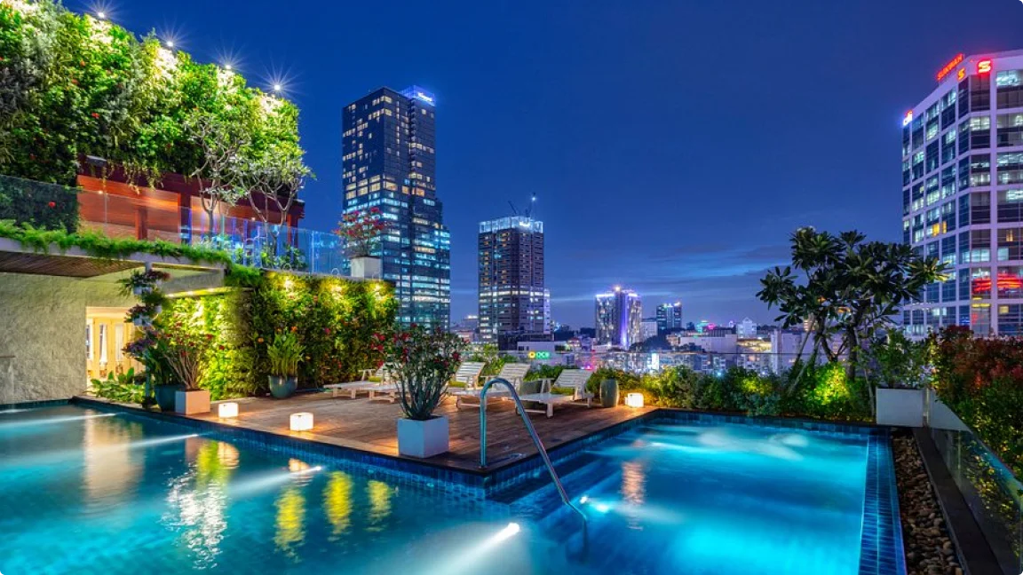 Au Lac Charner Hotel